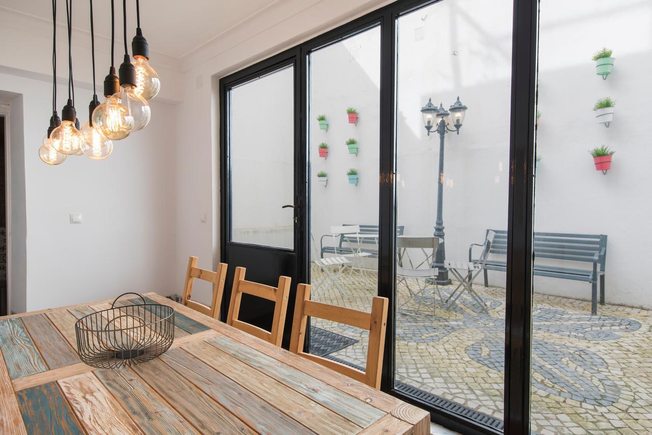 Lovelystay - Bica Patio Duplex Lisboa Kültér fotó