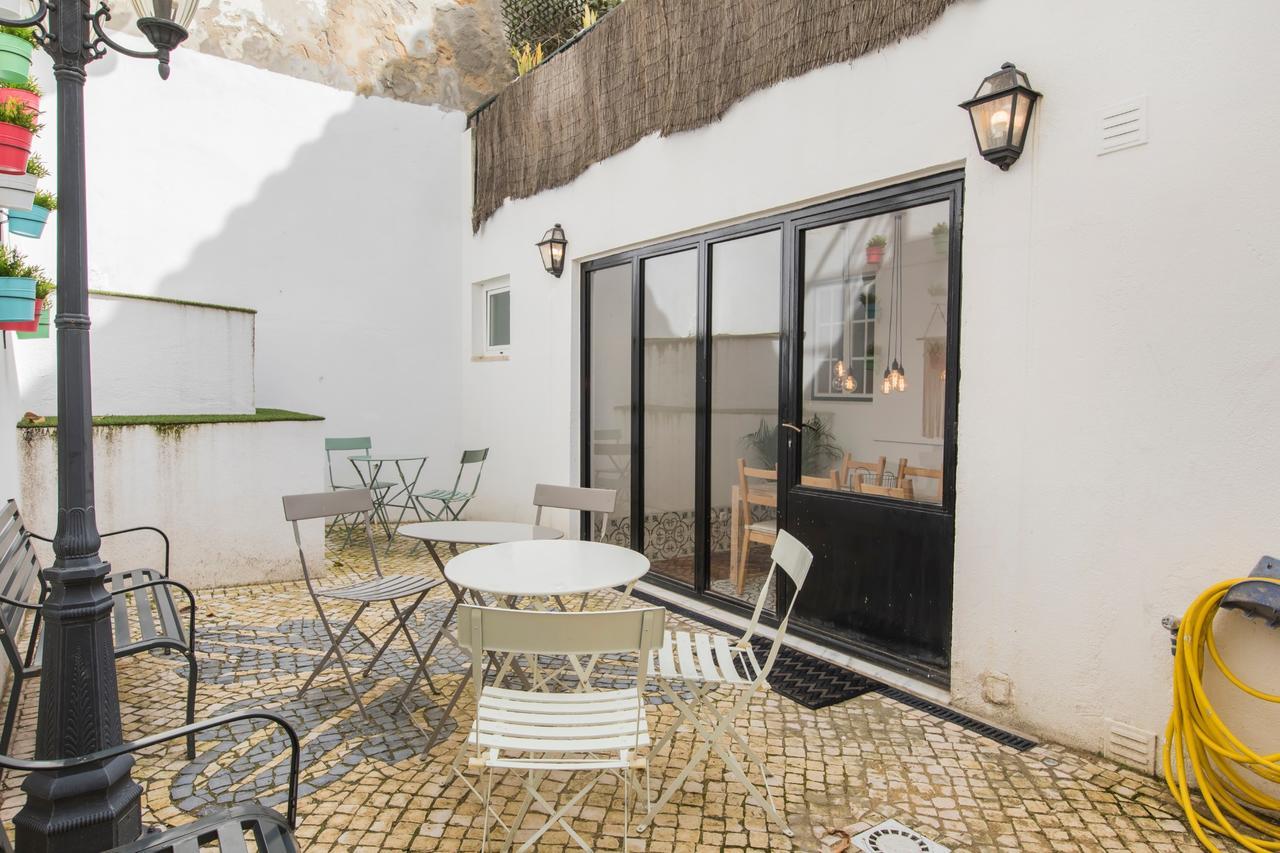 Lovelystay - Bica Patio Duplex Lisboa Kültér fotó